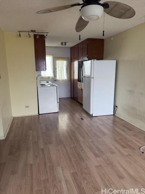 1614 Emerson Street Honolulu - Rental - photo 10 of 14