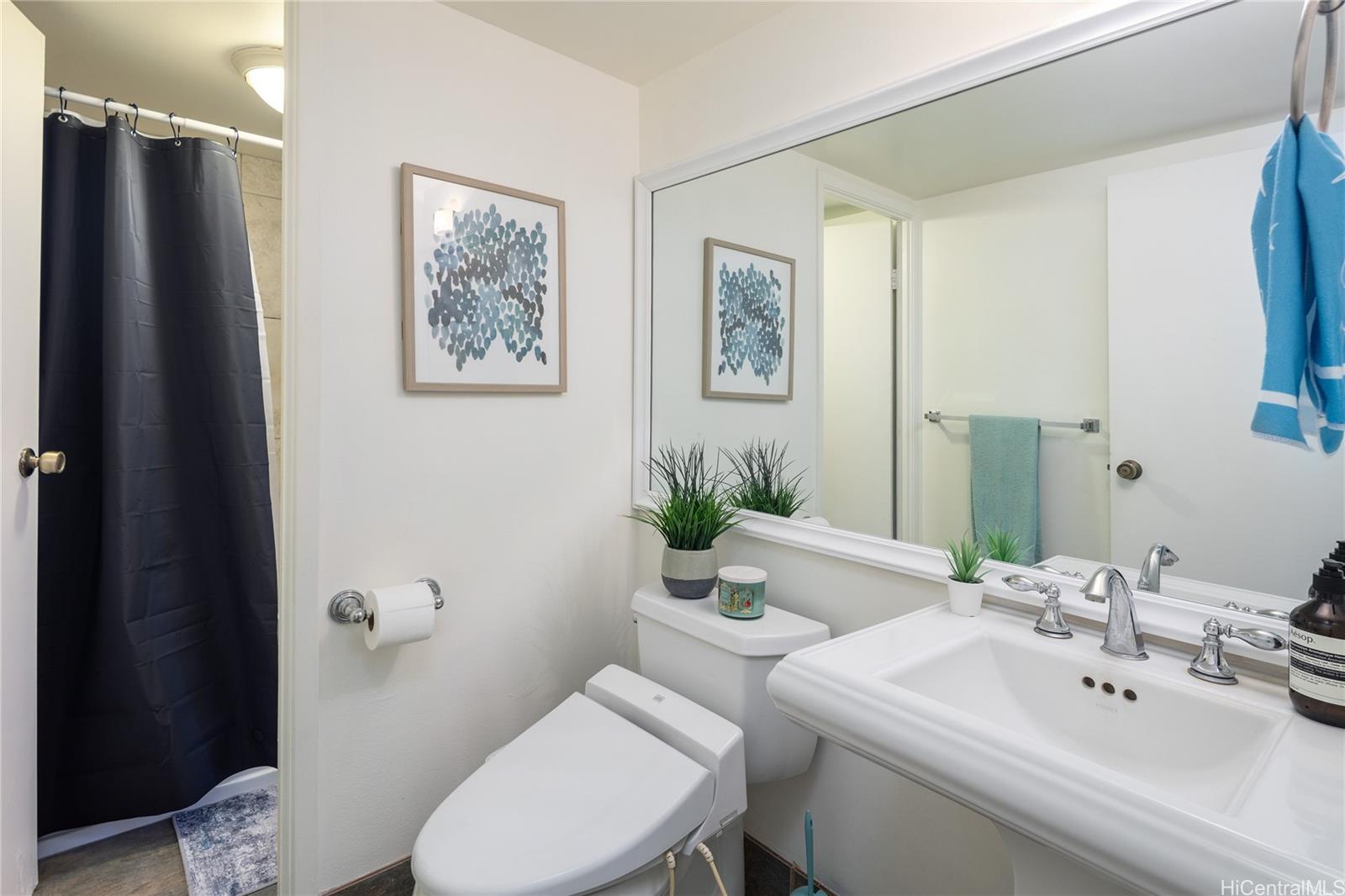 Punahala Apts condo # 507, Honolulu, Hawaii - photo 11 of 20