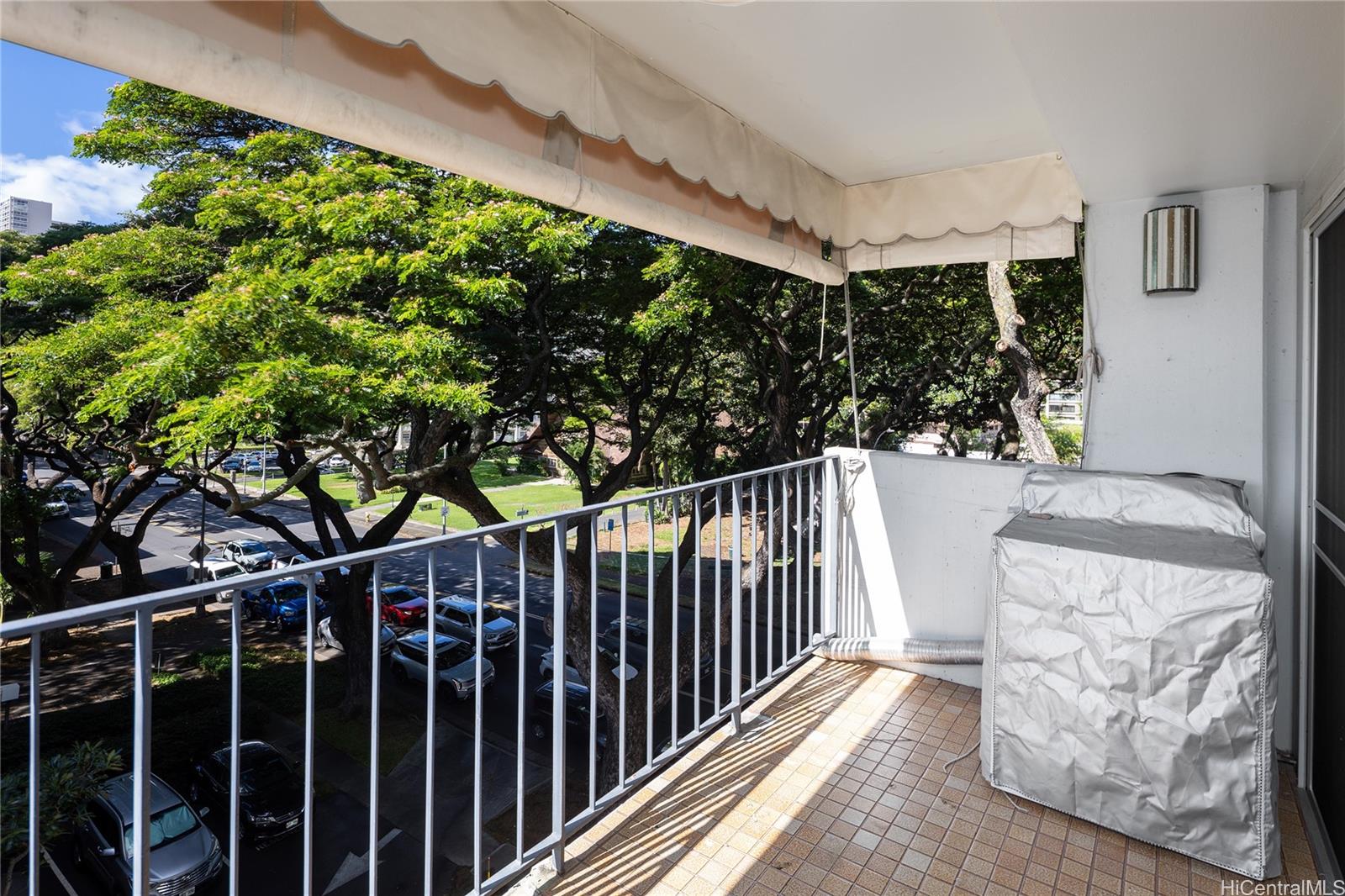 Punahala Apts condo # 507, Honolulu, Hawaii - photo 15 of 20