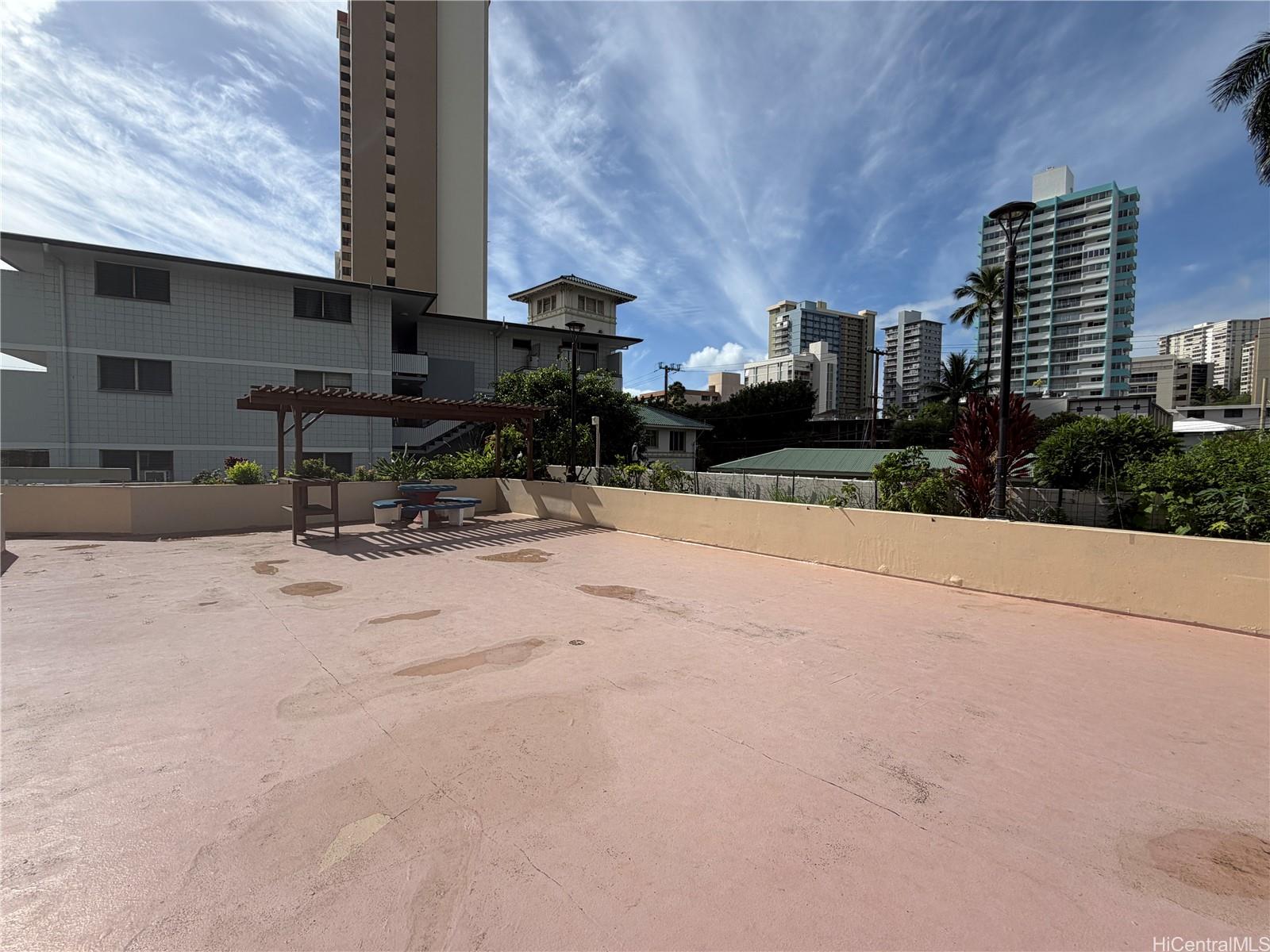 1616 Liholiho condo # 1401, Honolulu, Hawaii - photo 15 of 22