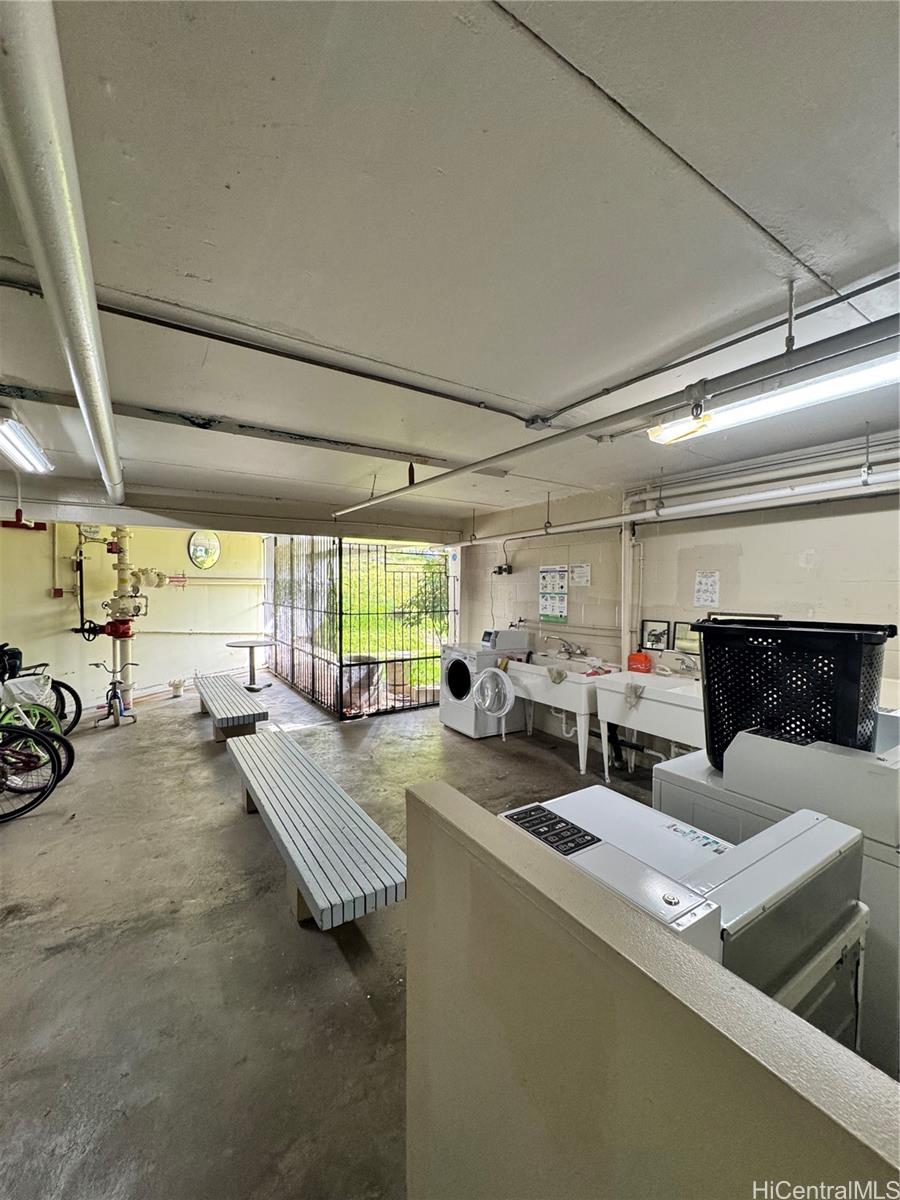 1616 Liholiho condo # 1401, Honolulu, Hawaii - photo 19 of 22