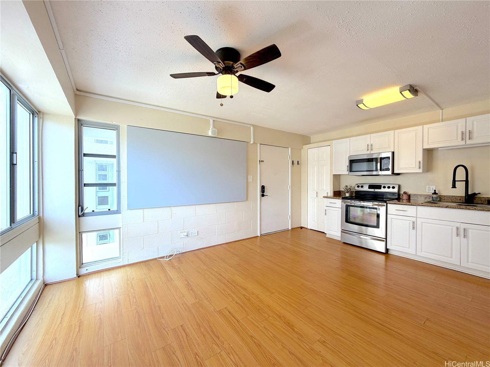 1616 Liholiho condo # 1401, Honolulu, Hawaii - photo 3 of 22