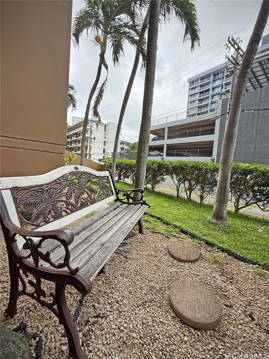 Punahou Sunset condo # 404, Honolulu, Hawaii - photo 15 of 20
