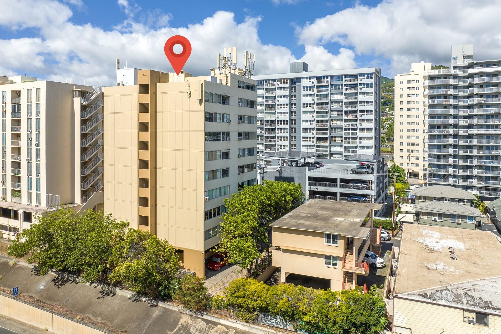 Punahou Sunset condo # 702, Honolulu, Hawaii - photo 11 of 12