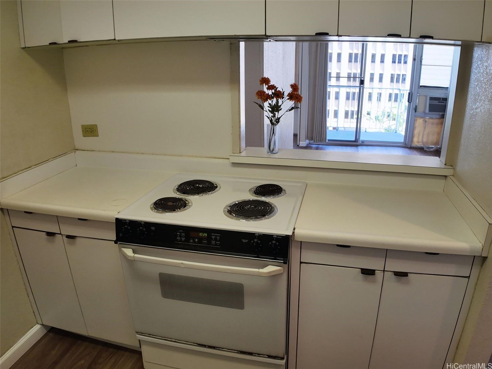 Ala Moana Tower condo # 1003, Honolulu, Hawaii - photo 9 of 18