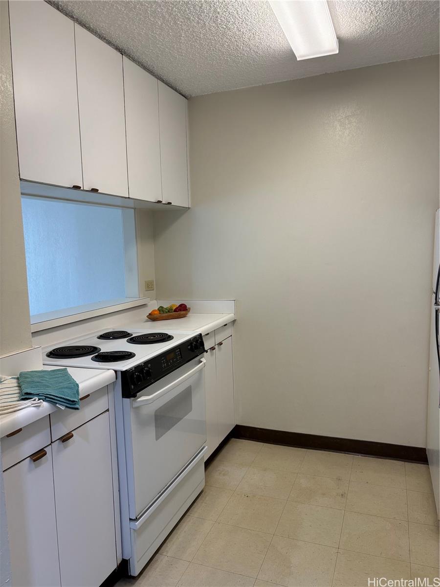 1617 Kapiolani Blvd Honolulu - Rental - photo 8 of 16