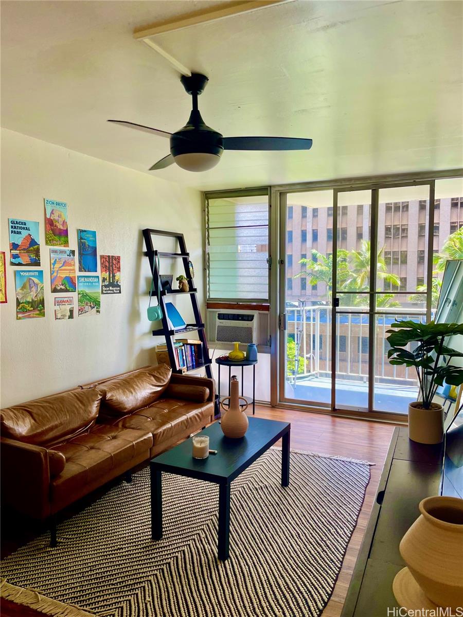 1617 Kapiolani Blvd Honolulu - Rental - photo 2 of 7