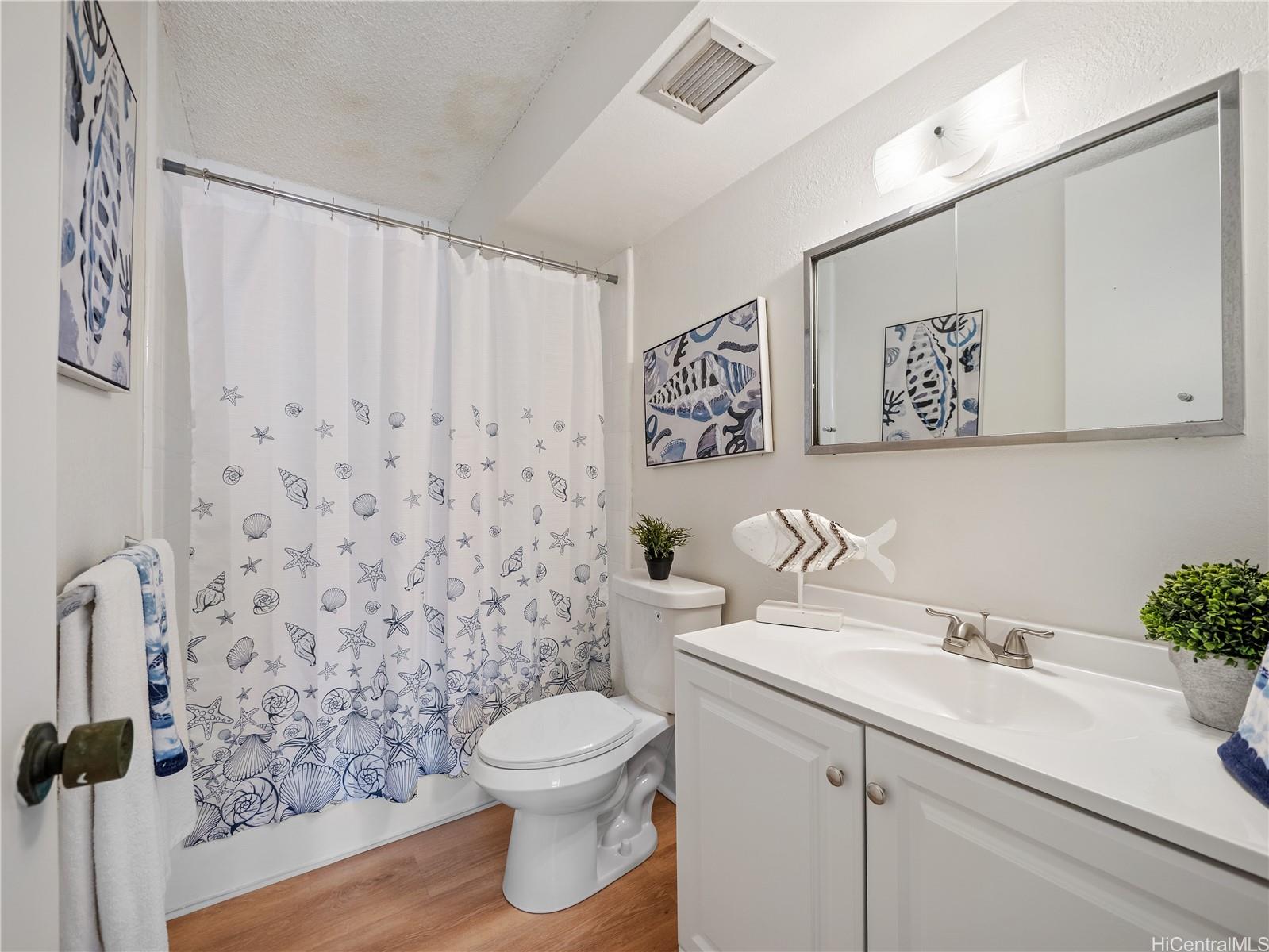 Ala Moana Tower condo # 807, Honolulu, Hawaii - photo 15 of 25