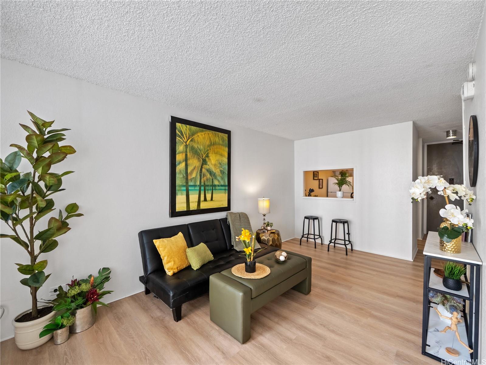 Ala Moana Tower condo # 807, Honolulu, Hawaii - photo 8 of 25