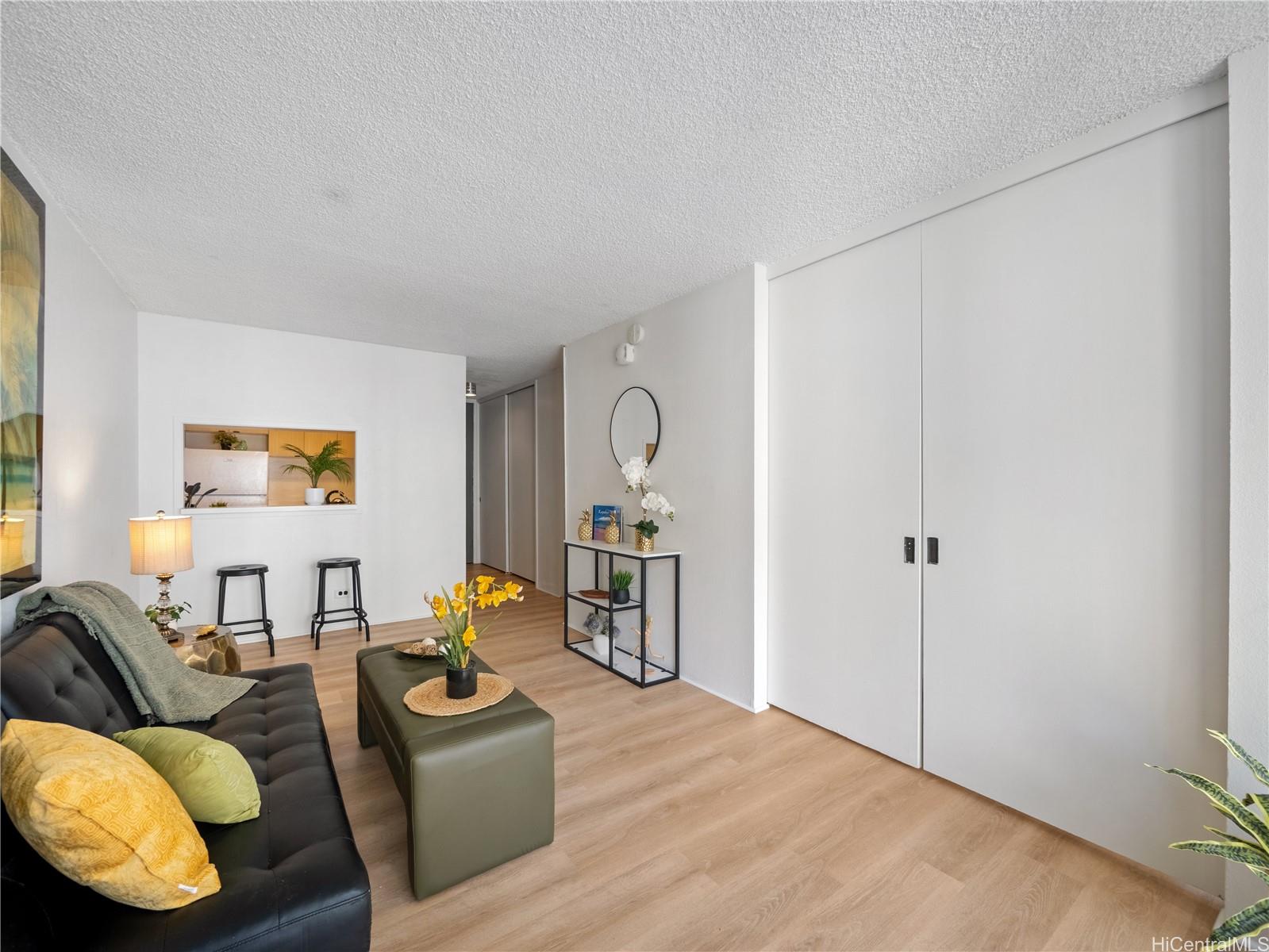 Ala Moana Tower condo # 807, Honolulu, Hawaii - photo 9 of 25