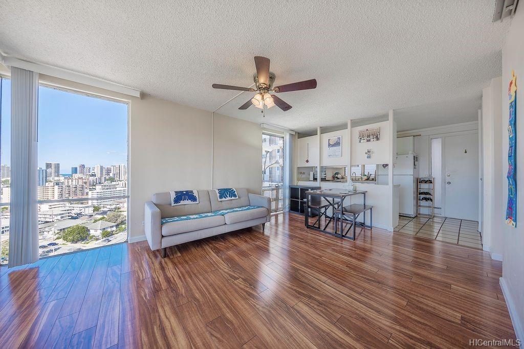 Makiki Towers 1405, 1617 Keeaumoku Street, Honolulu Makiki Area