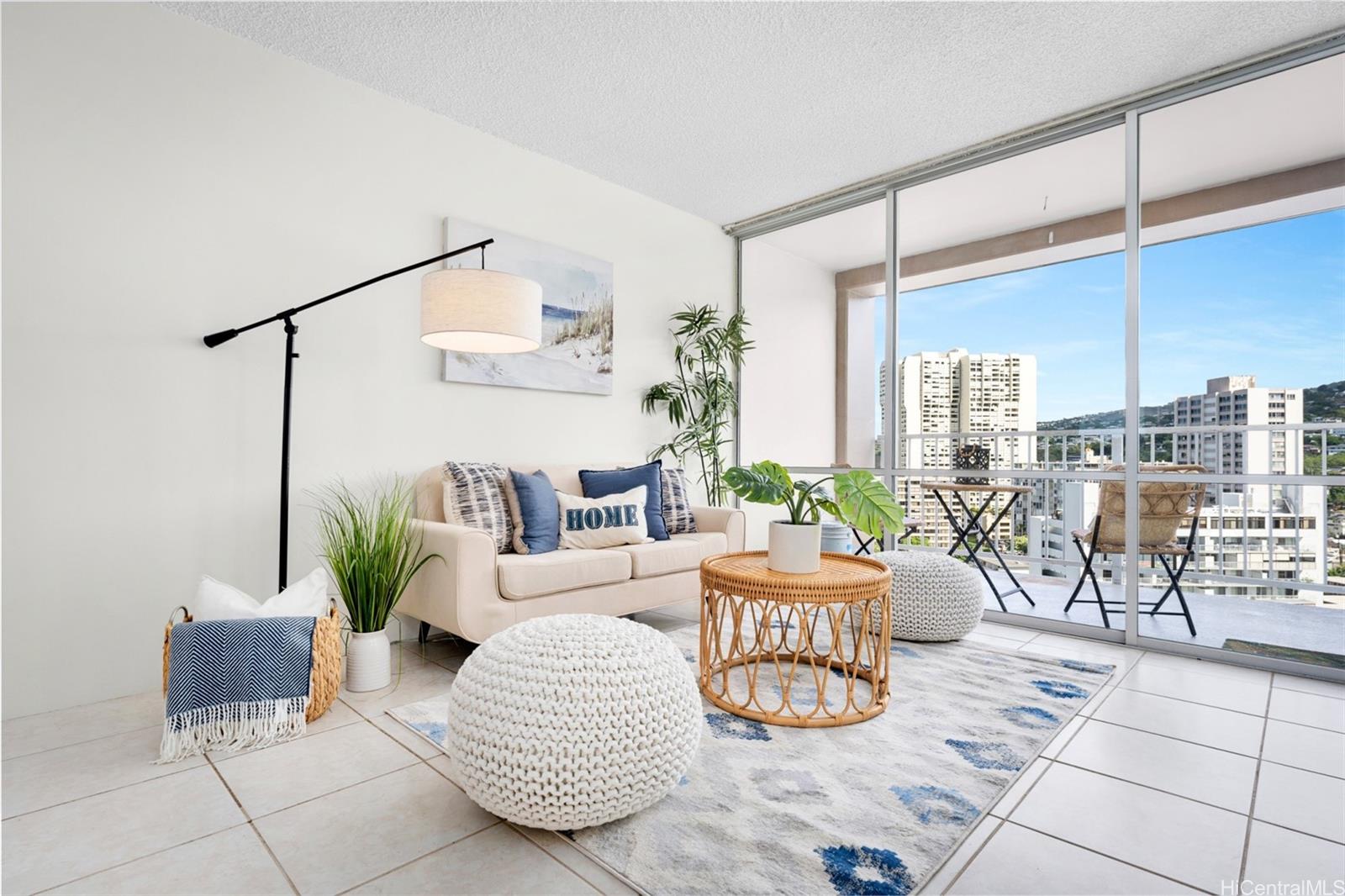 Makiki Towers 1703, 1617 Keeaumoku Street, Honolulu Makiki Area