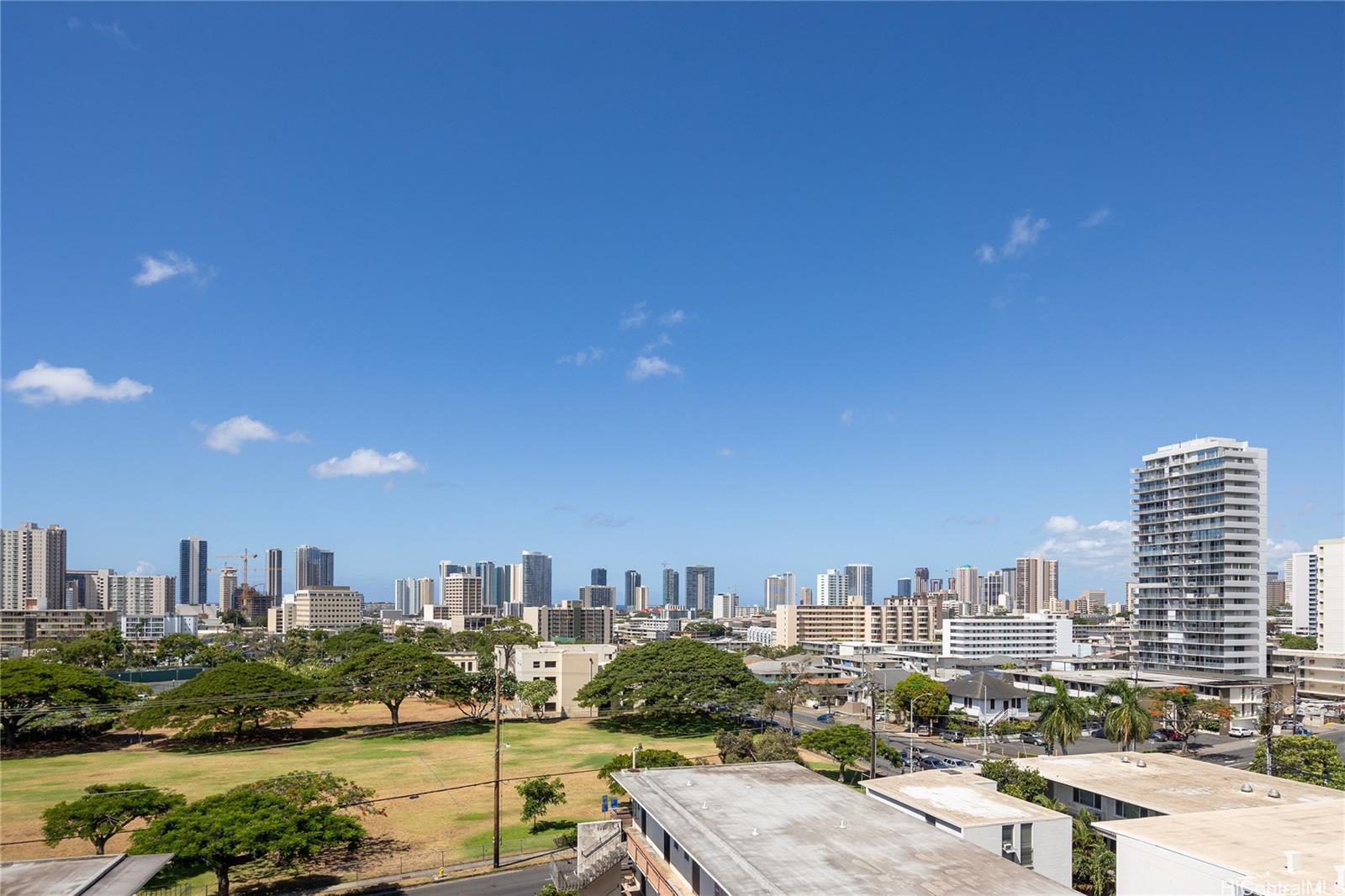 Makiki Towers condo # 705, Honolulu, Hawaii - photo 20 of 23