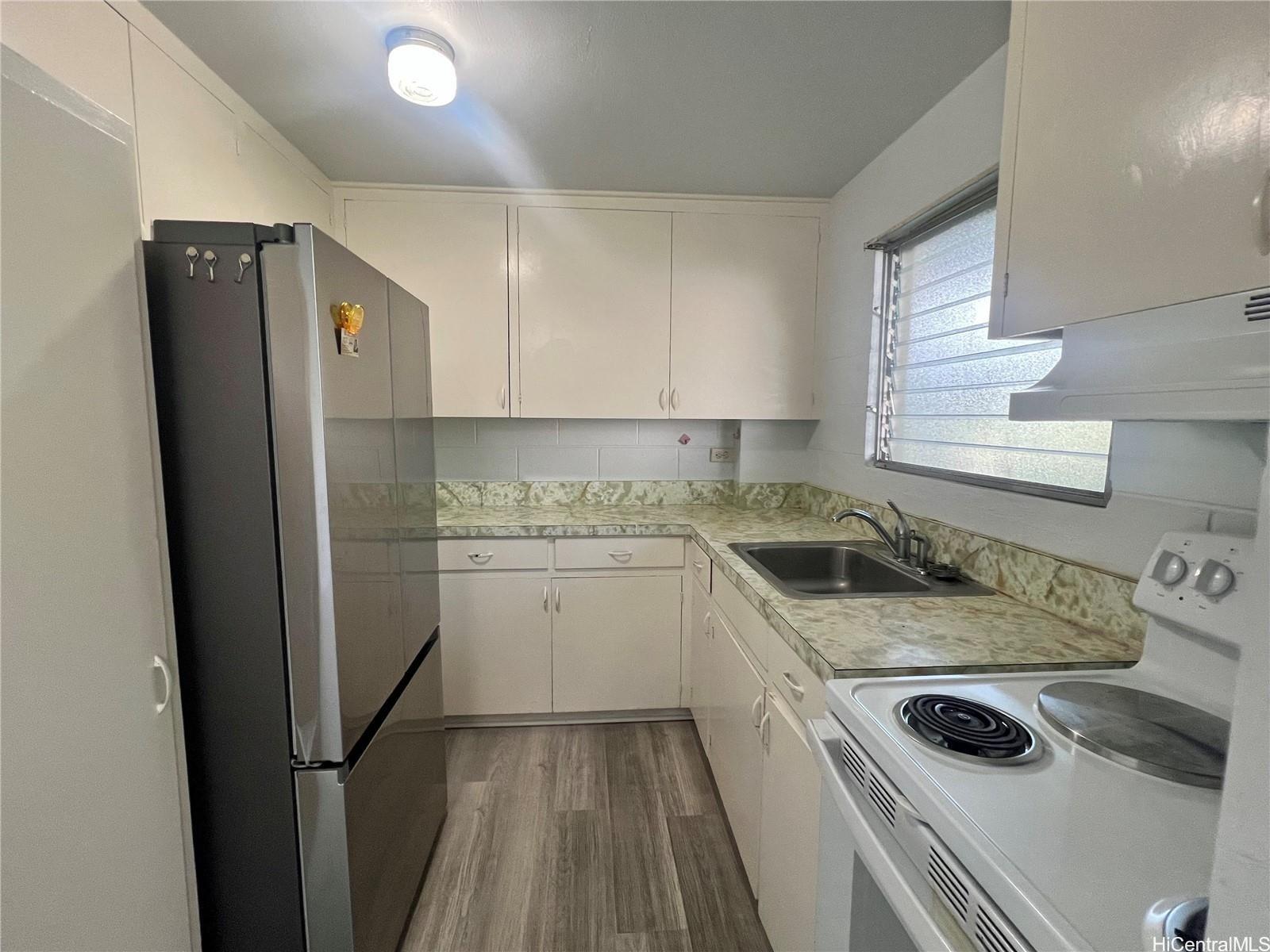 Pawaa Gardens condo # A207, Honolulu, Hawaii - photo 3 of 7