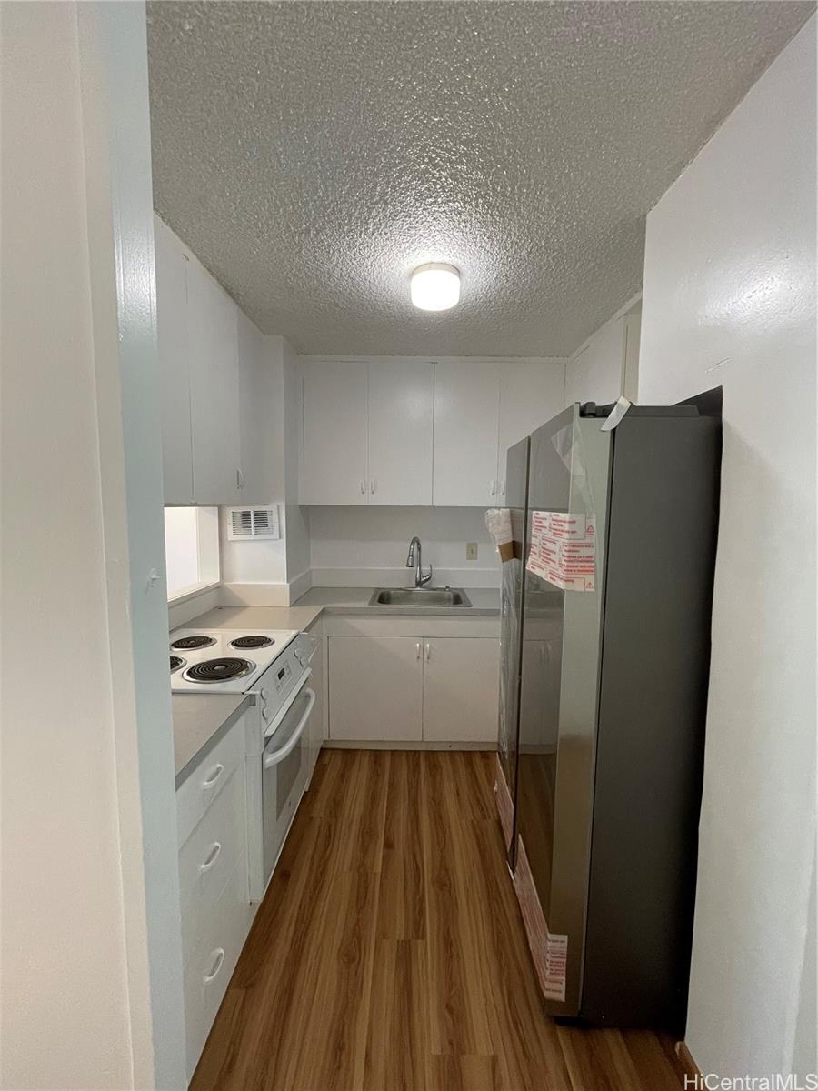 1619 Kamamalu Ave Honolulu - Rental - photo 6 of 18