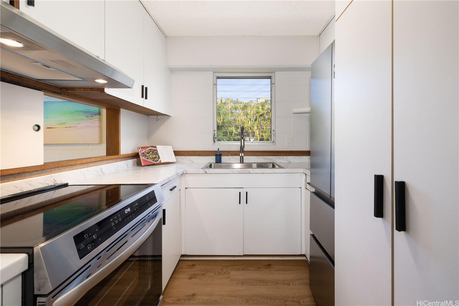 Aleo Hale condo # 301, Honolulu, Hawaii - photo 12 of 17