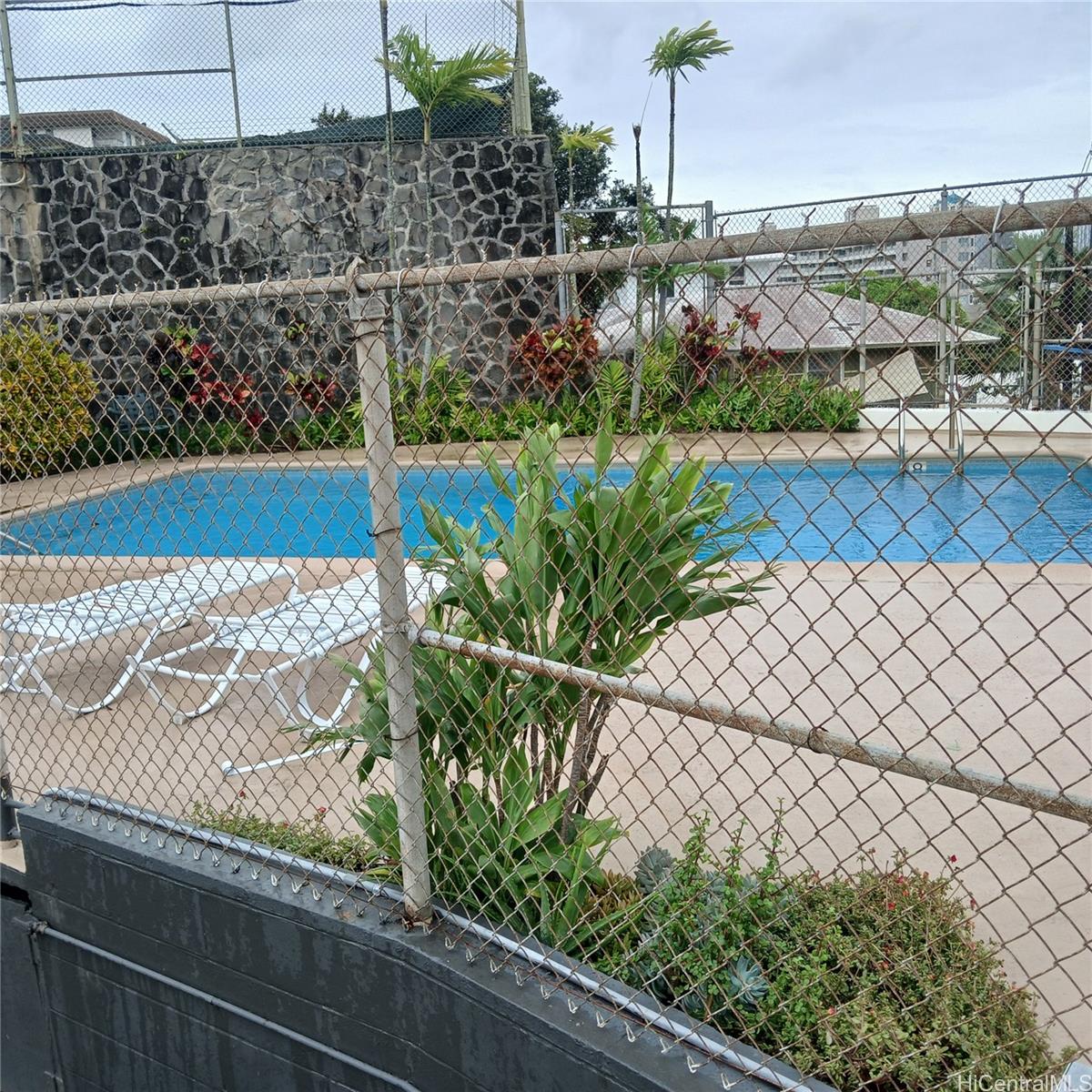 Aleo Hale condo # 110, Honolulu, Hawaii - photo 6 of 6