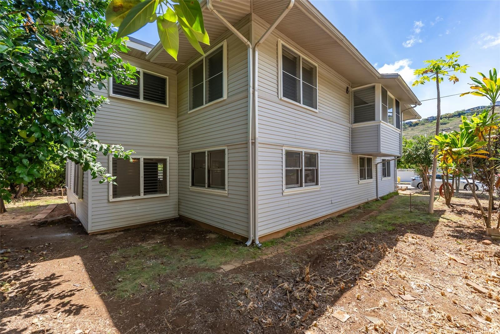 1619  Ua Drive Palolo, Diamond Head home - photo 17 of 25