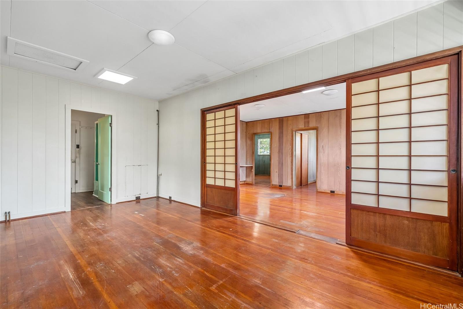 1619  Ua Drive Palolo, Diamond Head home - photo 6 of 25