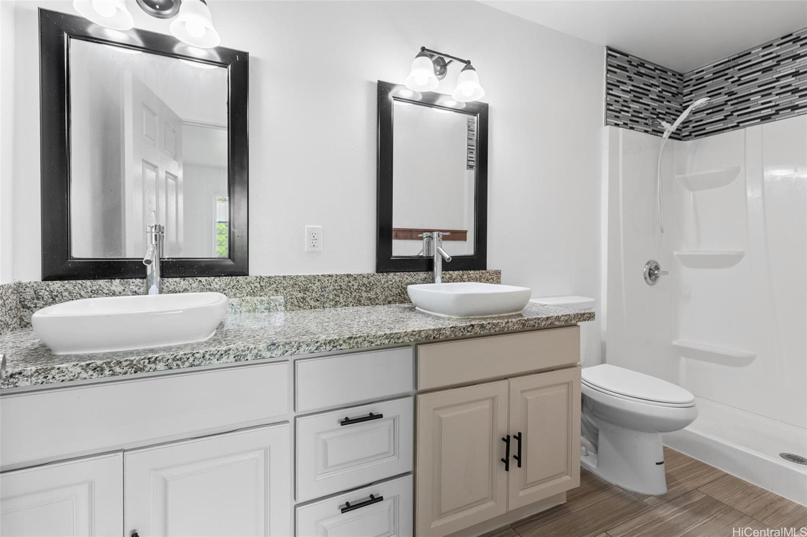 16-2095 Tradewind Dr.  Tradewind Dr ,  home - photo 15 of 25