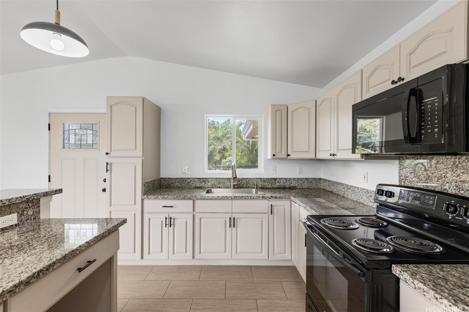 16-2095 Tradewind Dr.  Tradewind Dr ,  home - photo 3 of 25