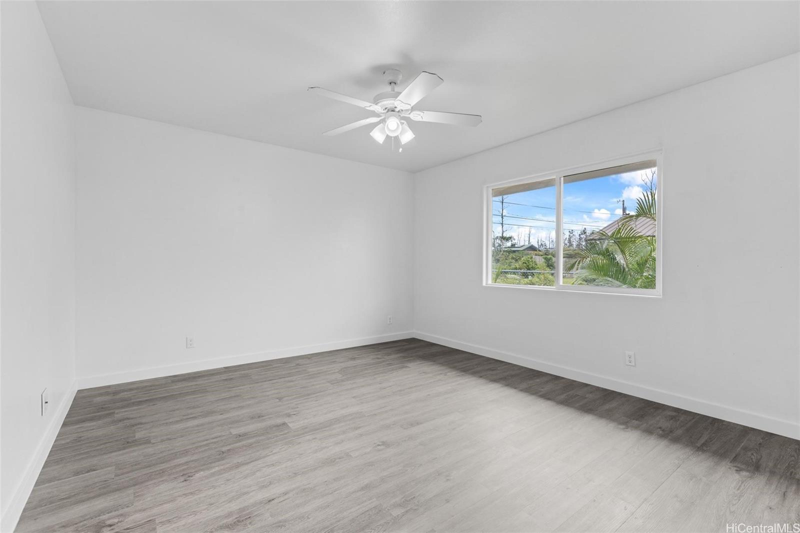 16-2095 Tradewind Dr.  Tradewind Dr ,  home - photo 8 of 25