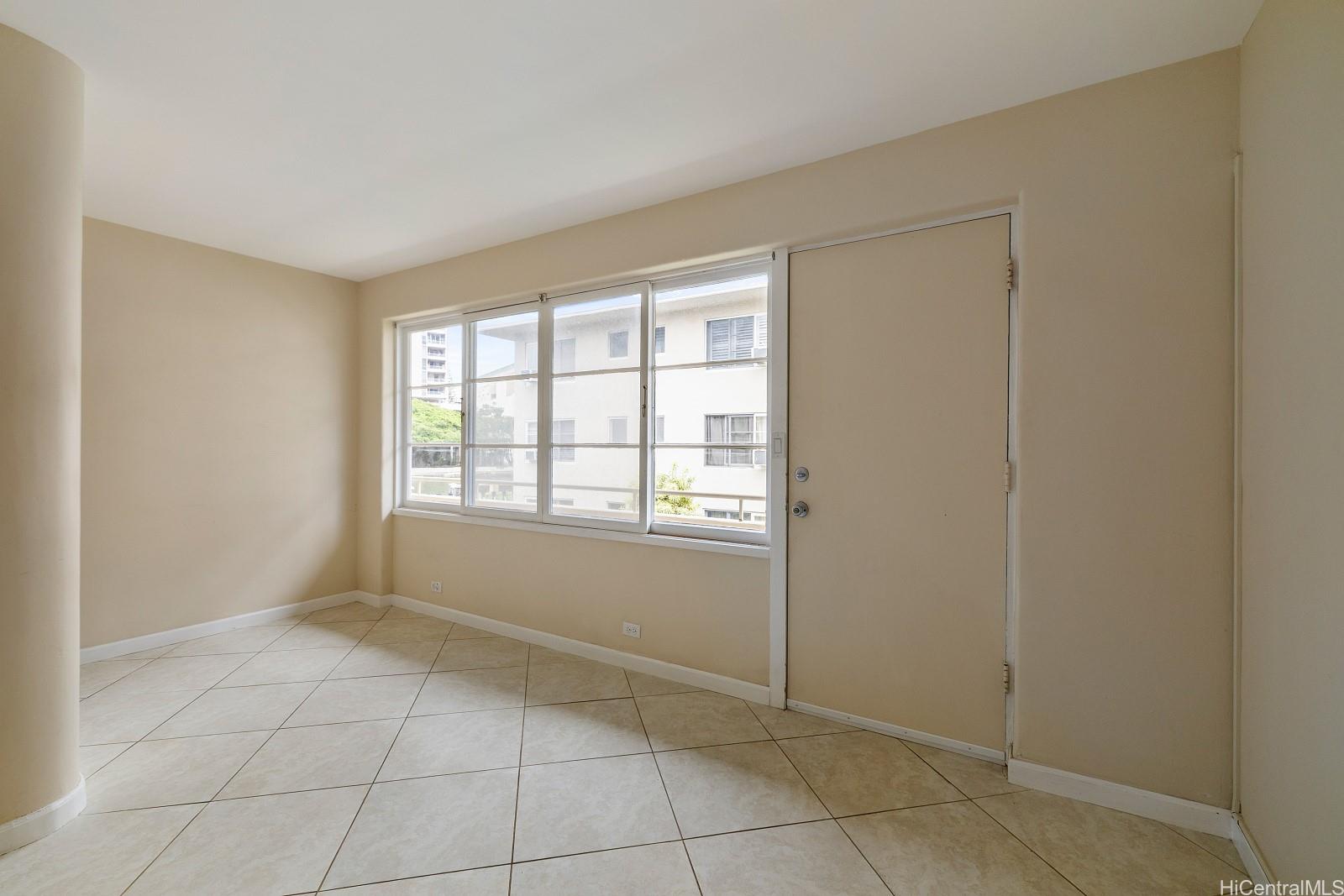 Marina Gardens condo # 202, Honolulu, Hawaii - photo 13 of 23