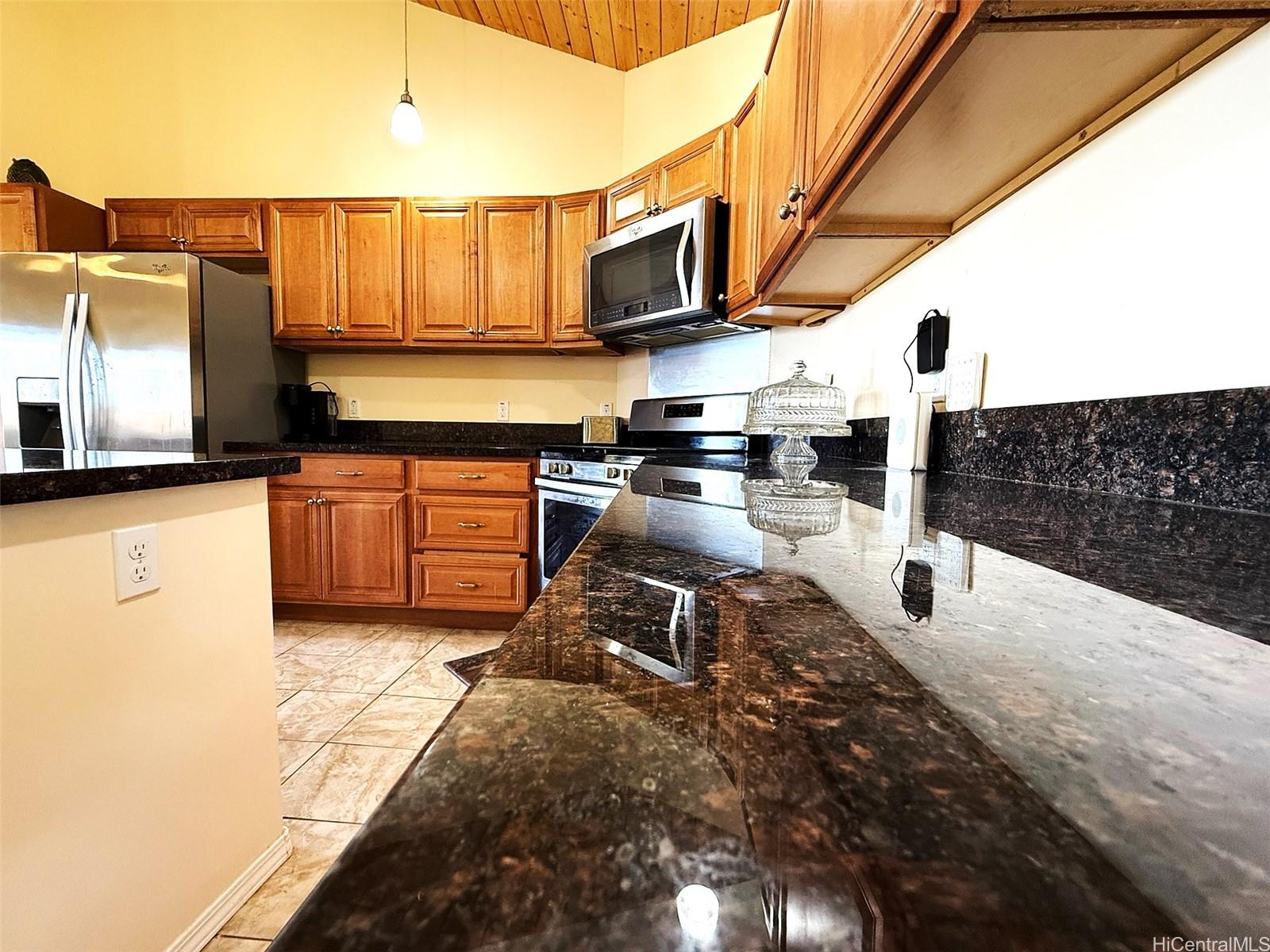 16-2110  Pearl Dr Ainaloa, Puna home - photo 3 of 23