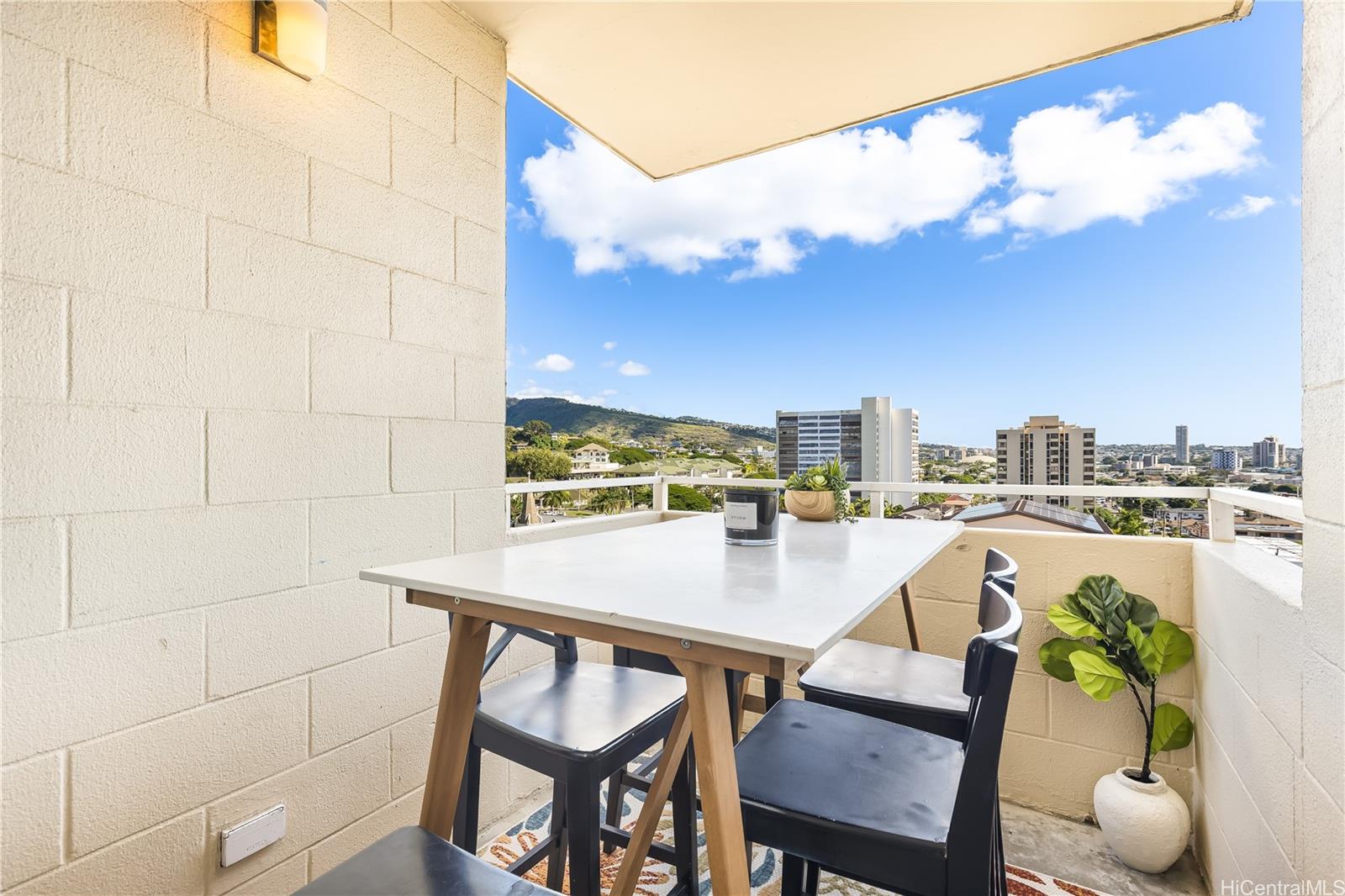 Pulelehua condo # 1001, Honolulu, Hawaii - photo 13 of 17