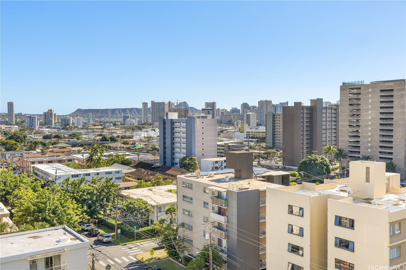 Pulelehua condo # 1001, Honolulu, Hawaii - photo 14 of 17