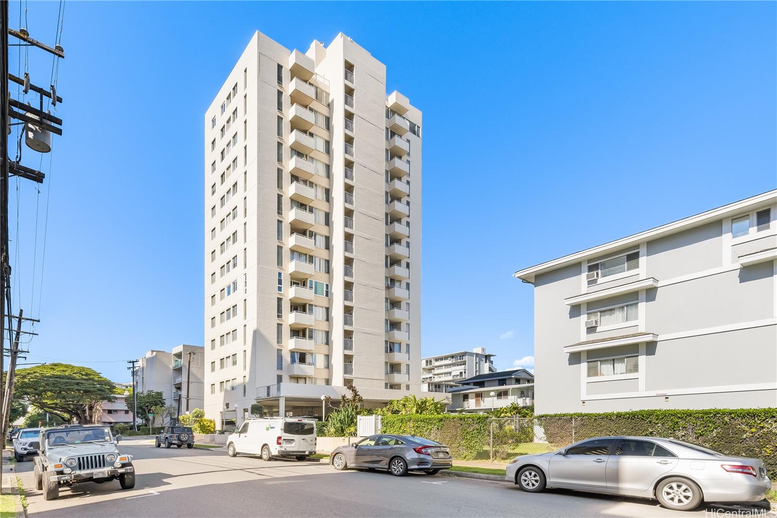 Pulelehua condo # 1001, Honolulu, Hawaii - photo 17 of 17