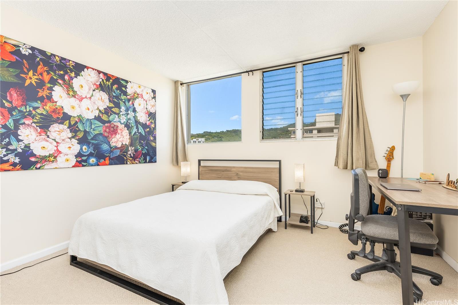 Pulelehua condo # 1001, Honolulu, Hawaii - photo 9 of 17