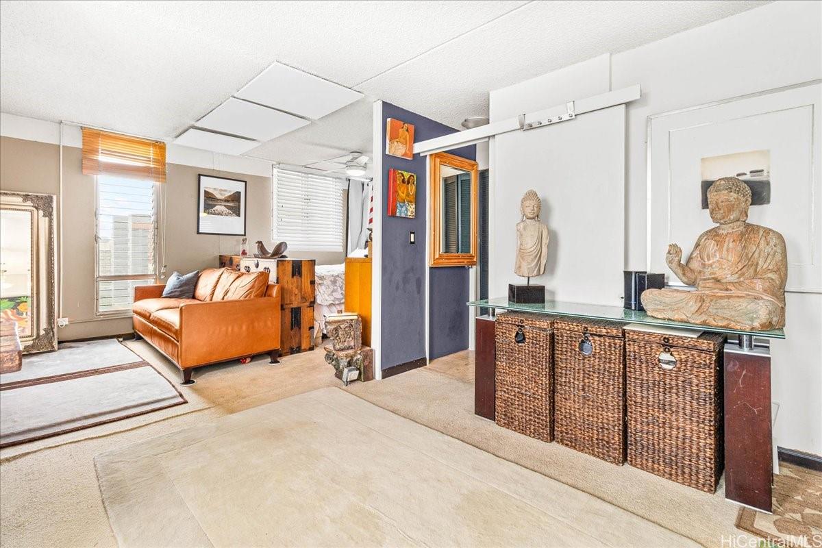 Pulelehua condo # 1104, Honolulu, Hawaii - photo 15 of 25