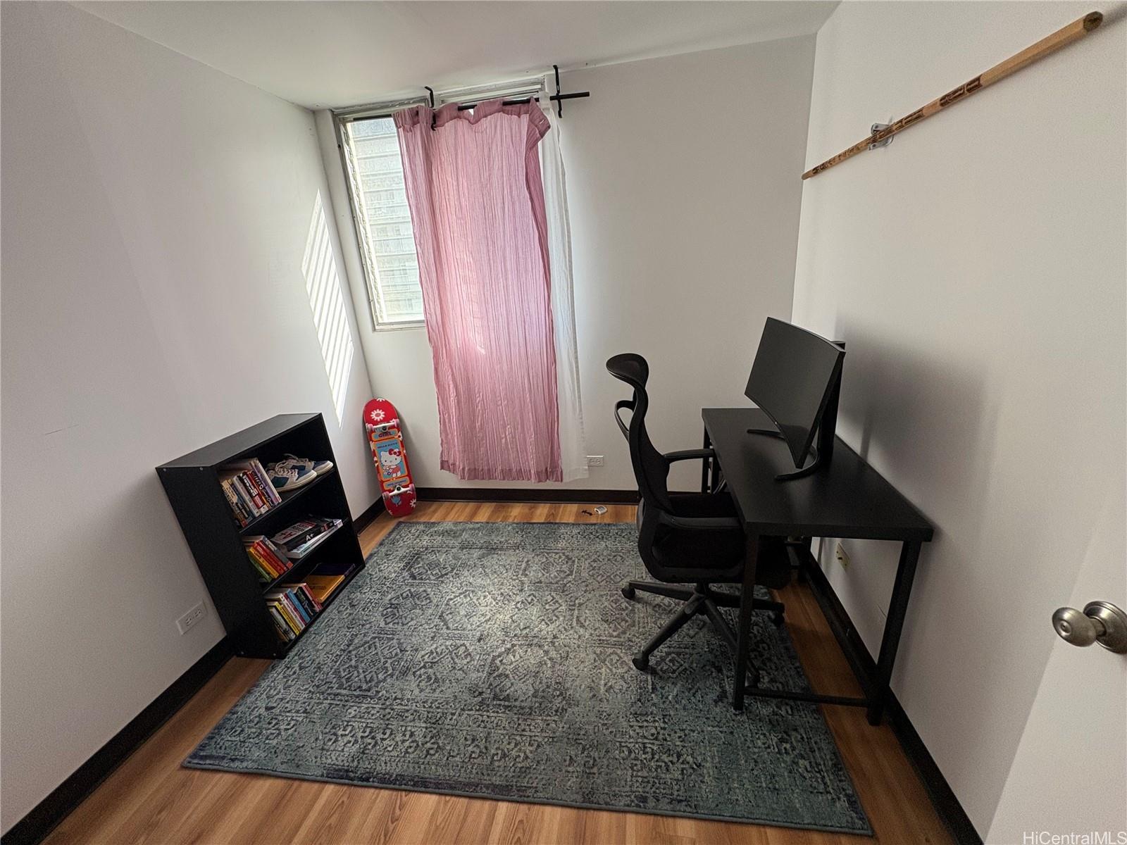 Pulelehua condo # 303, Honolulu, Hawaii - photo 4 of 8