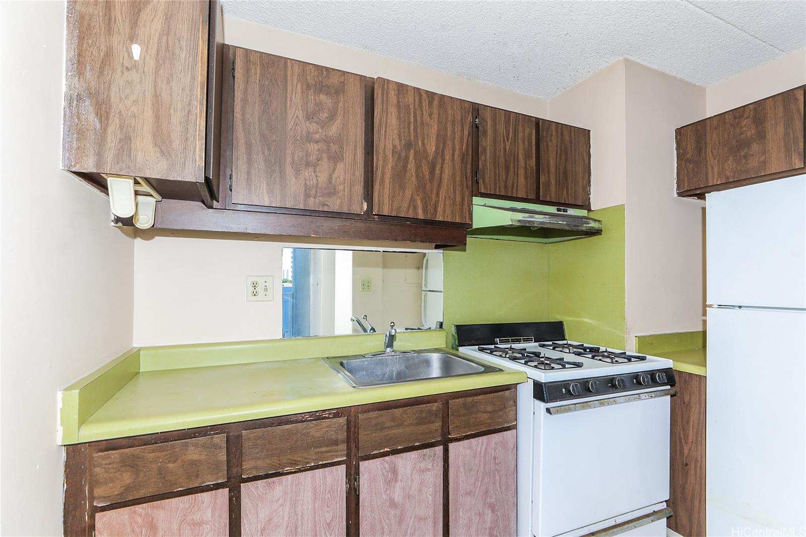 Pulelehua condo # 603, Honolulu, Hawaii - photo 14 of 25