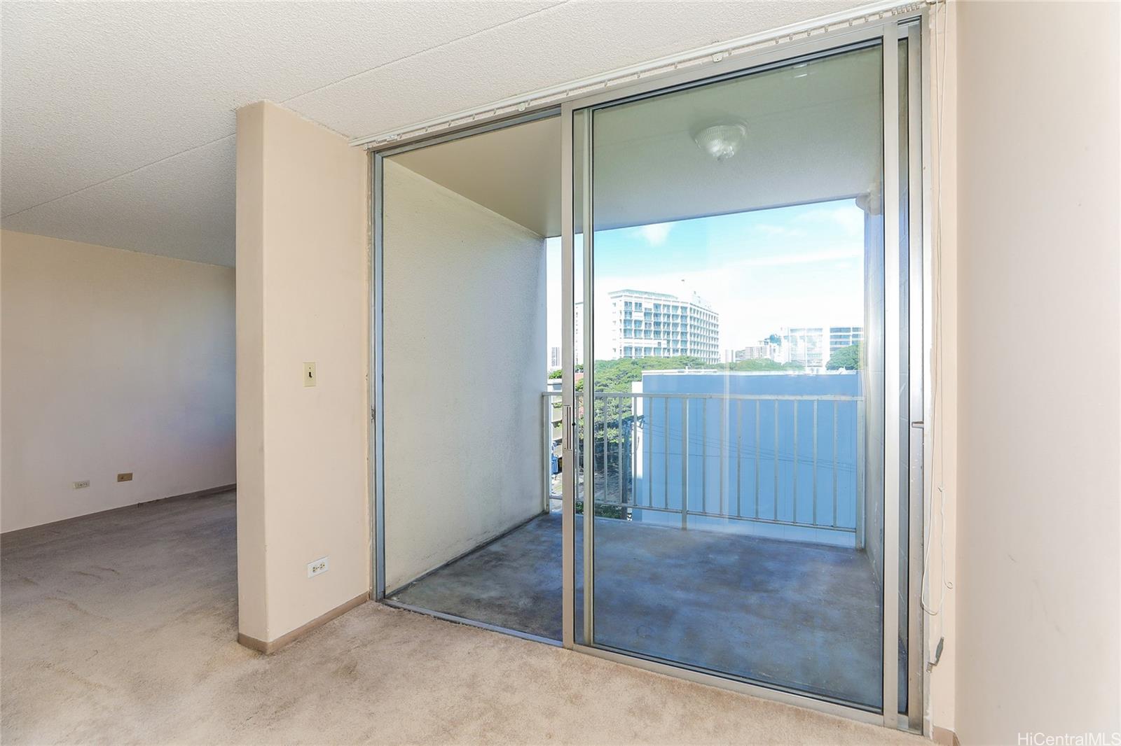 Pulelehua condo # 603, Honolulu, Hawaii - photo 4 of 25