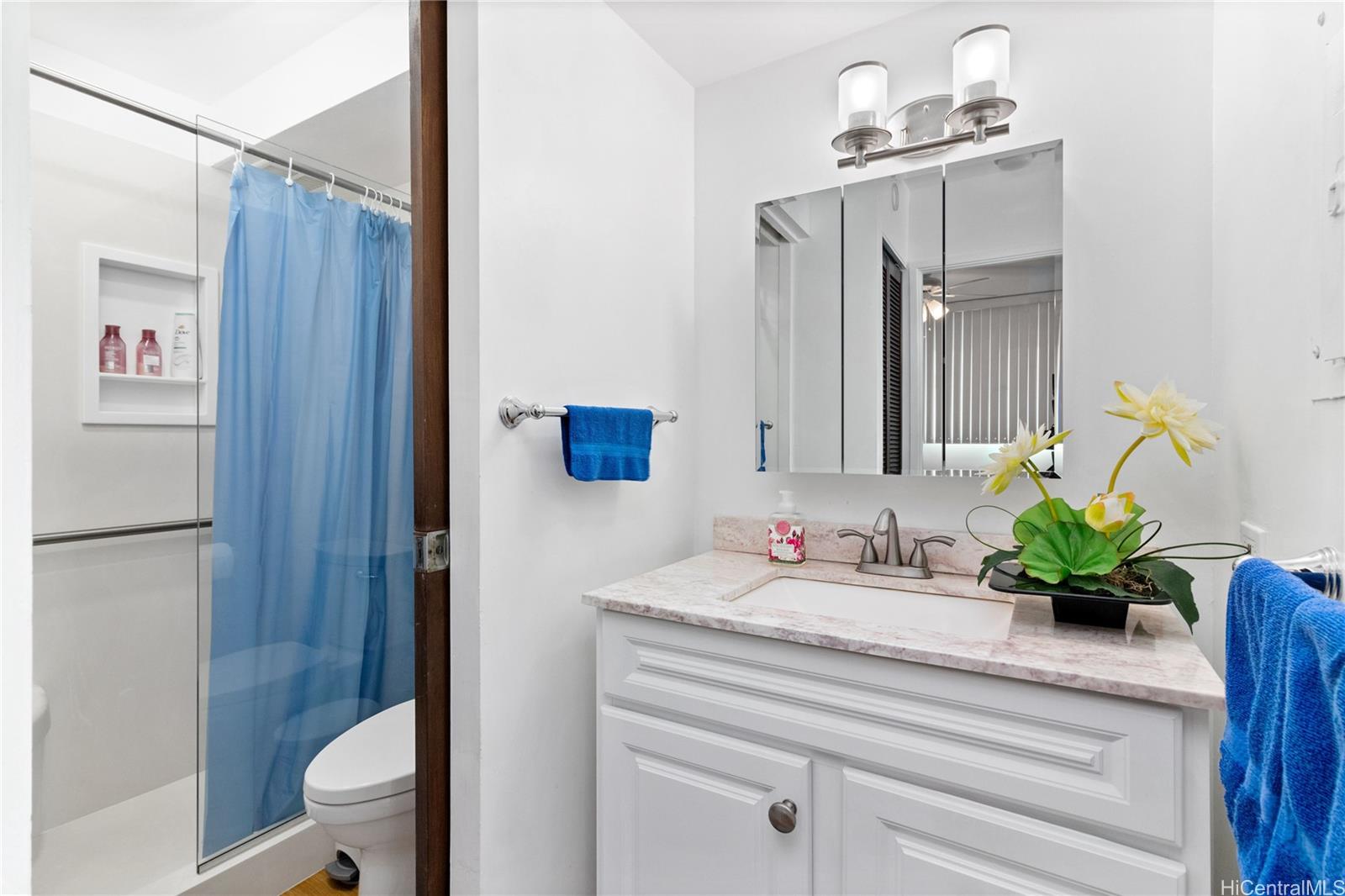 Pulelehua condo # 604, Honolulu, Hawaii - photo 8 of 12