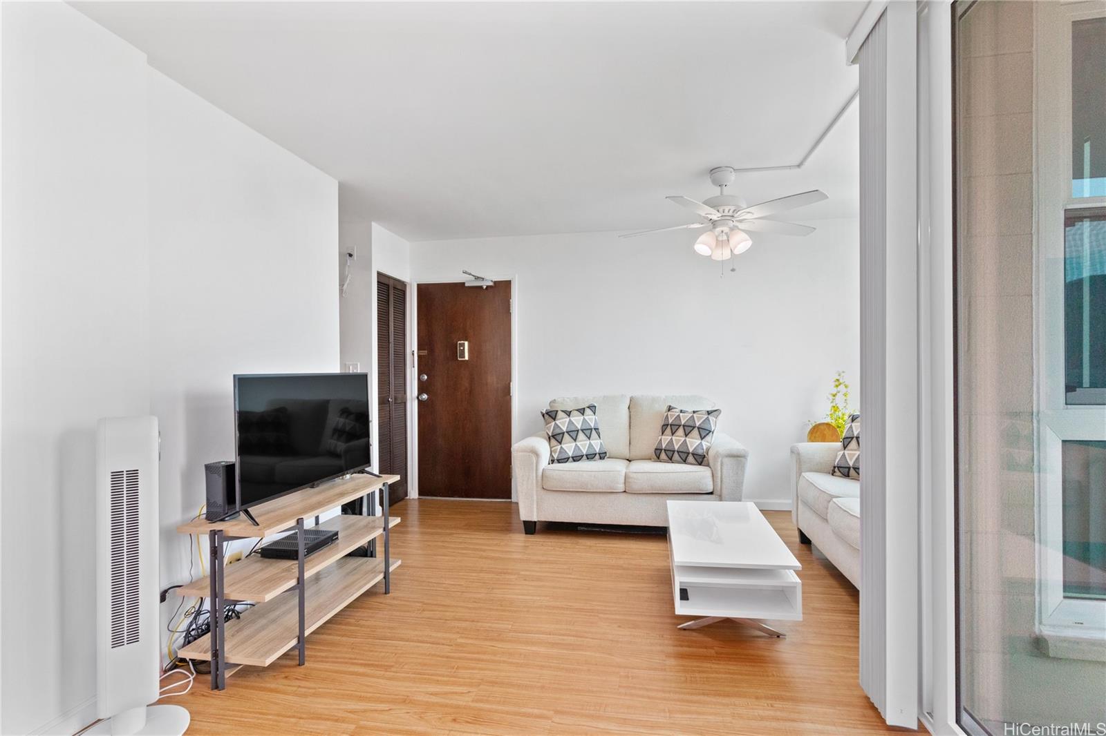 Pulelehua condo # 604, Honolulu, Hawaii - photo 3 of 12