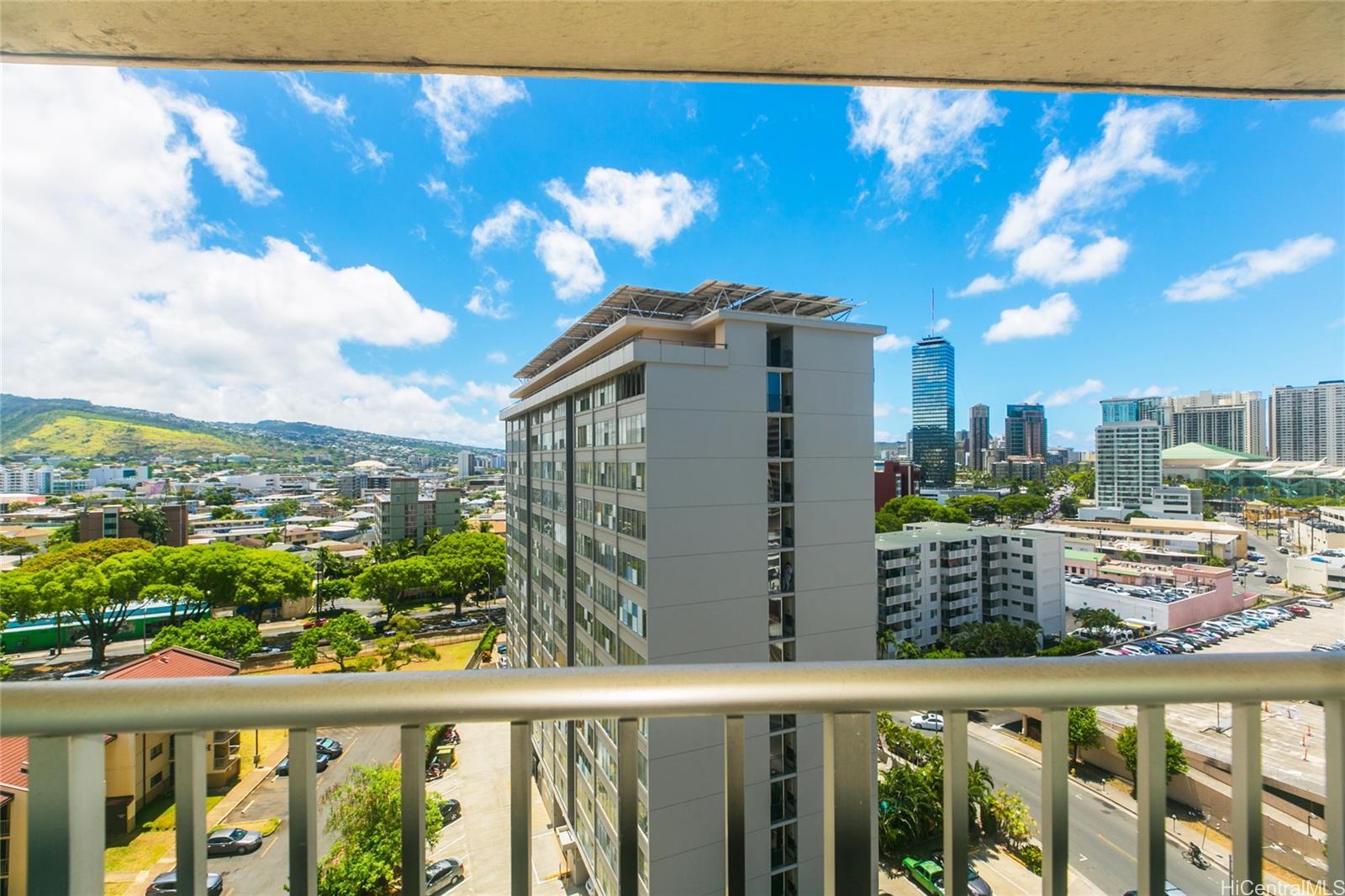 Kapiolani Townhouse condo # 1208, Honolulu, Hawaii - photo 17 of 25