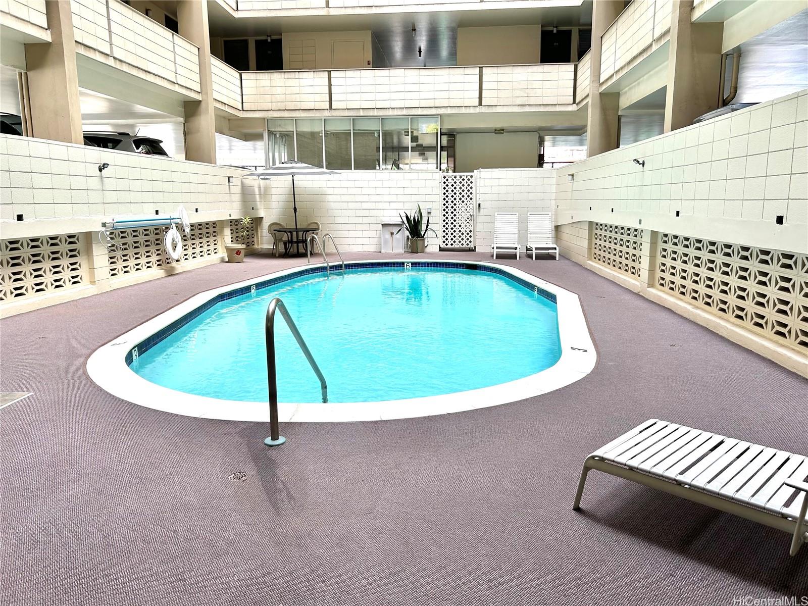 Kapiolani Townhouse condo # 1208, Honolulu, Hawaii - photo 12 of 12