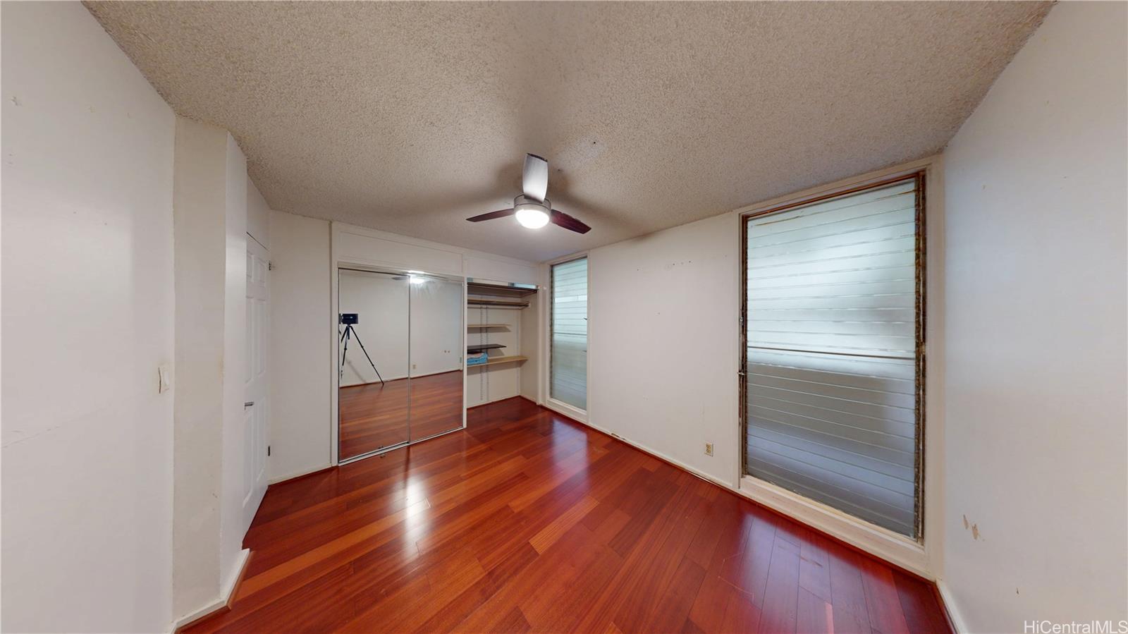 Kapiolani Townhouse condo # 306, Honolulu, Hawaii - photo 13 of 25