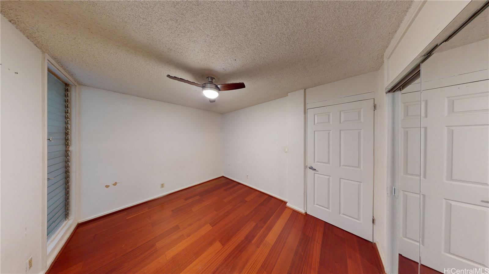 Kapiolani Townhouse condo # 306, Honolulu, Hawaii - photo 14 of 25