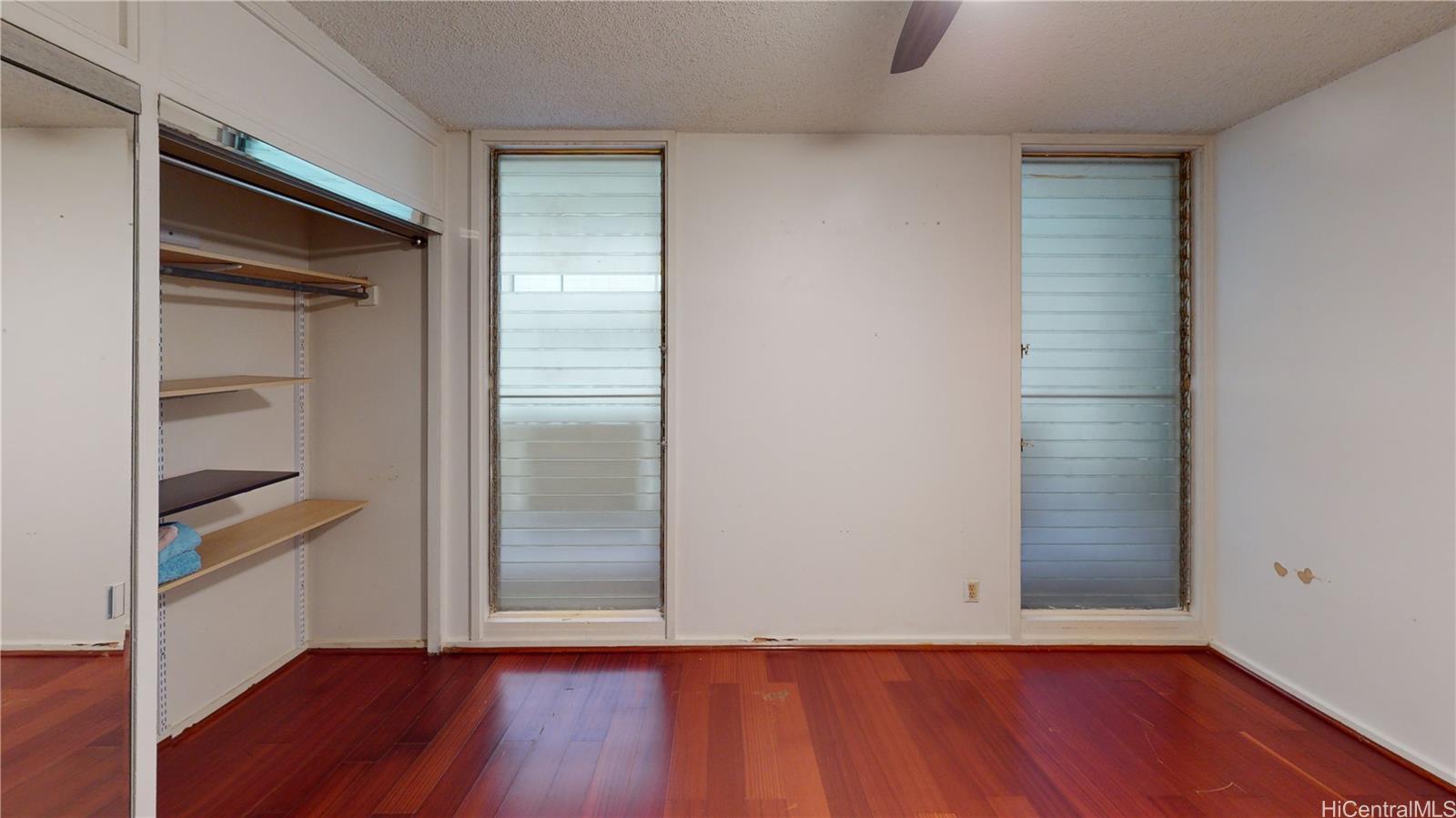 Kapiolani Townhouse condo # 306, Honolulu, Hawaii - photo 16 of 25