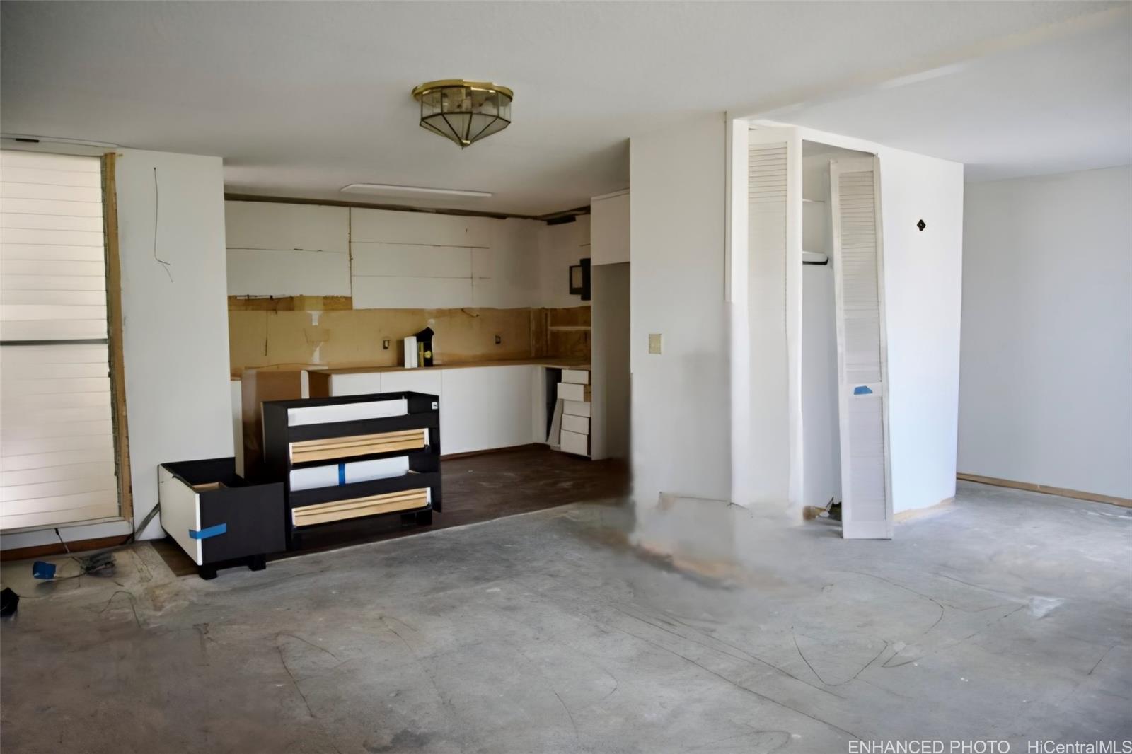 Kapiolani Townhouse condo # 507, Honolulu, Hawaii - photo 2 of 20