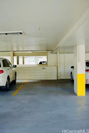 Kapiolani Townhouse condo # 507, Honolulu, Hawaii - photo 13 of 20