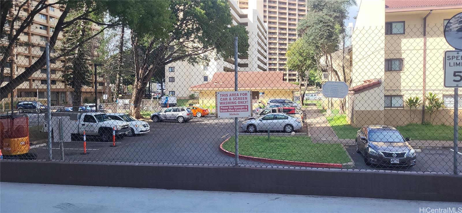 Kapiolani Townhouse condo # 507, Honolulu, Hawaii - photo 16 of 20