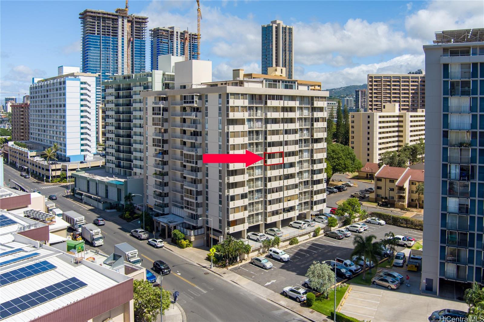 Kapiolani Townhouse condo # 704, Honolulu, Hawaii - photo 20 of 24