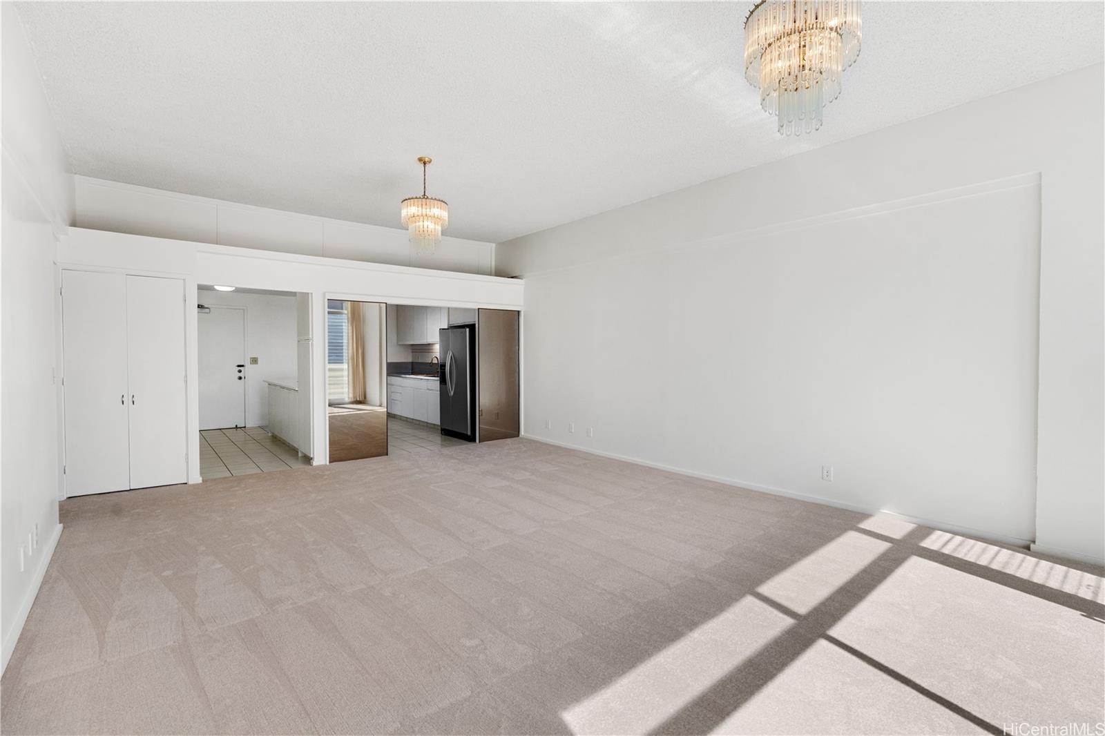 Kapiolani Townhouse condo # PHA, Honolulu, Hawaii - photo 7 of 24