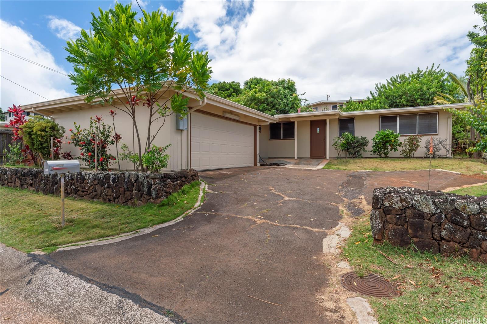 1625  Hoolehua Street Momilani, PearlCity home - photo 13 of 14