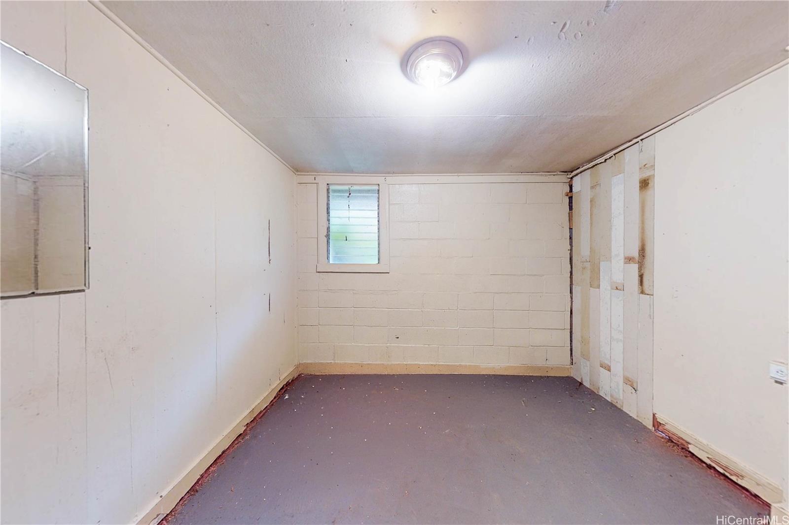 1625  Kalaepaa Drive Kalihi Valley, Honolulu home - photo 17 of 25